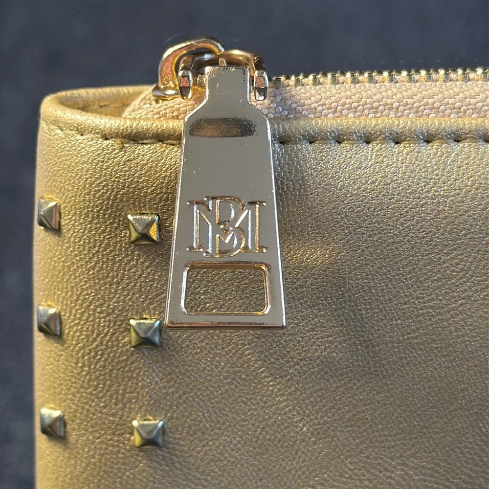 Badgley Mischka Vegan Leather Gold Studded Zippered Wallet (EUC) - Picture 11 of 17